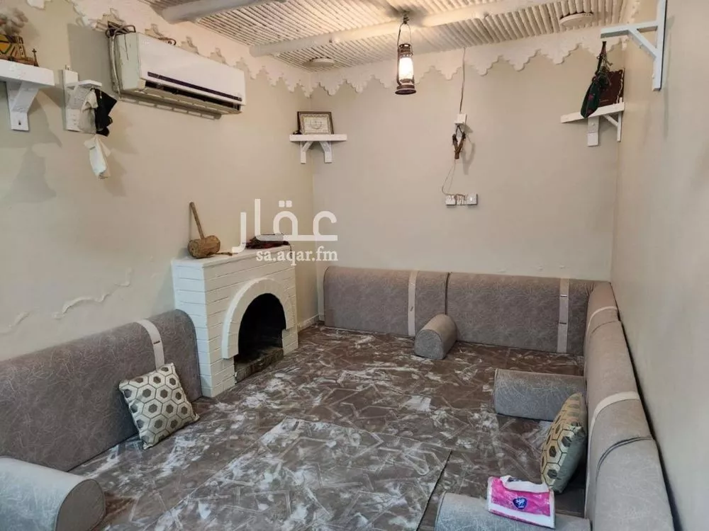 فيلا 4 غرف في ظهرة لبن 6