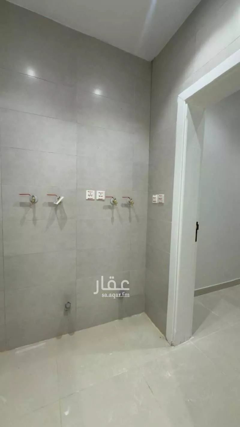 4 bedroom villa in Shawran, Madinah 5