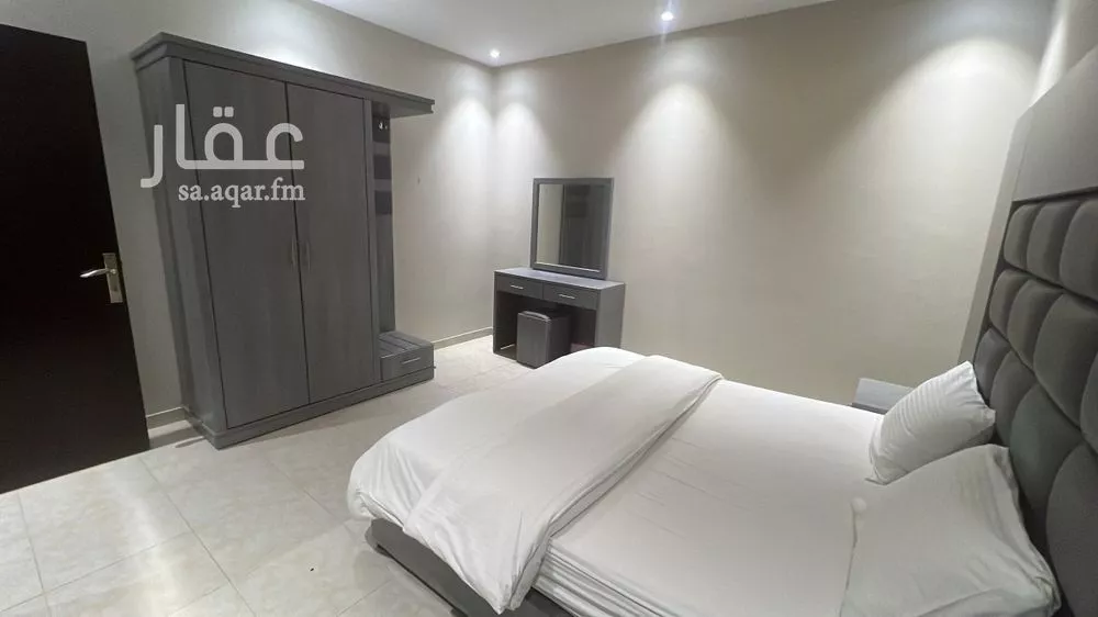 2 bedroom apartment in Al Yarmouk 6