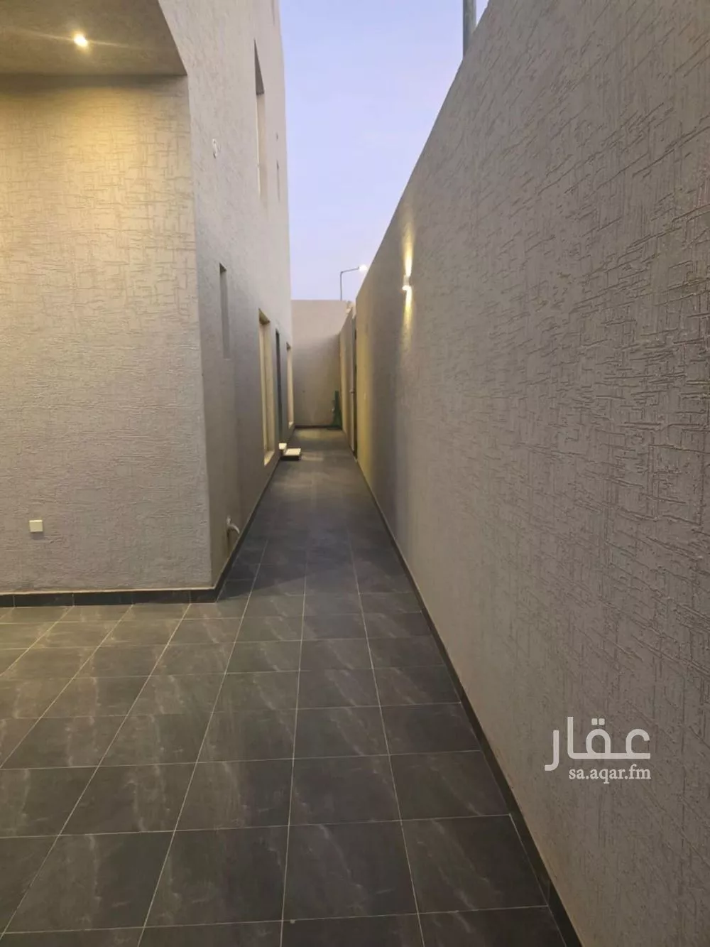 6 bedroom villa in Al Aridh 3