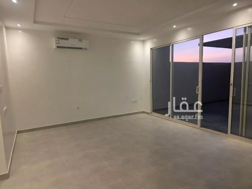 6 bedroom villa in Al Aridh 6