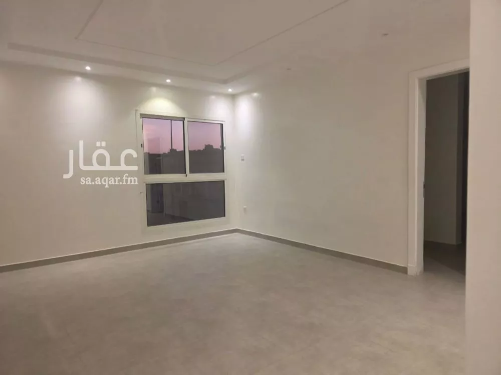 6 bedroom villa in Al Aridh 9