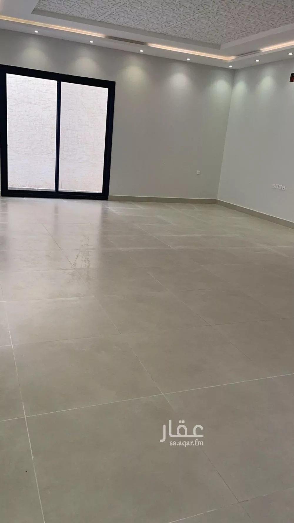 5 bedroom villa in Al Rimal 15