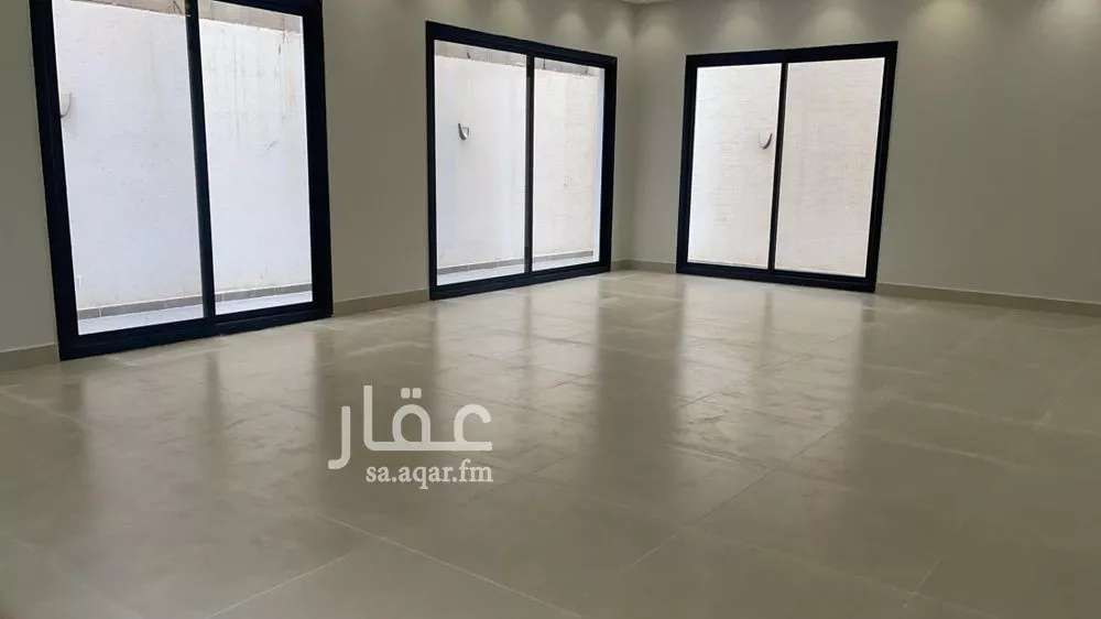 5 bedroom villa in Al Rimal 18