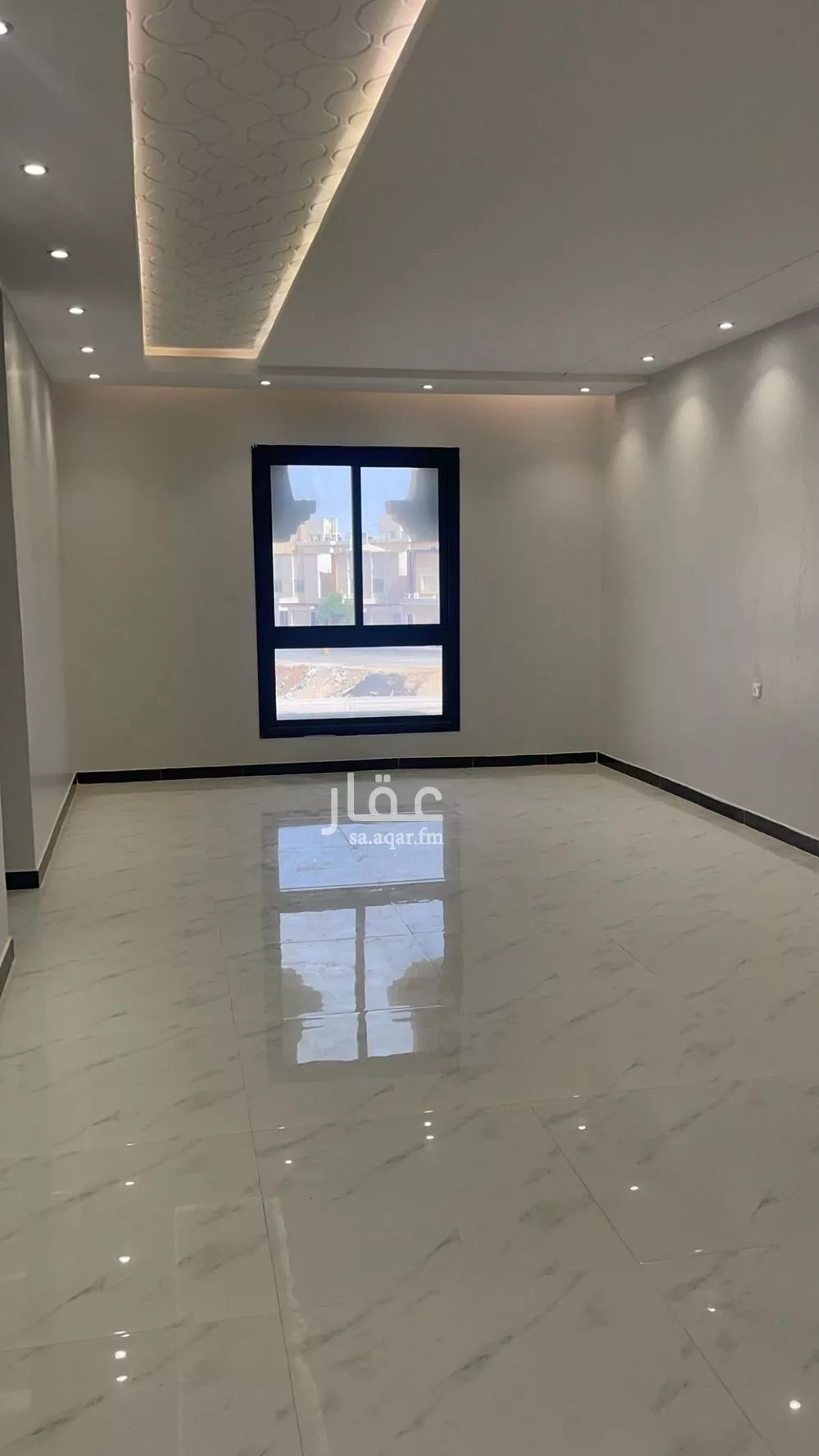 5 bedroom villa in Al Rimal 6