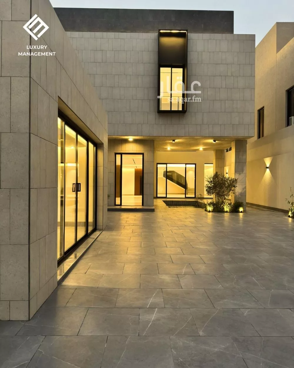 5 bedroom villa in Al Narjis 2