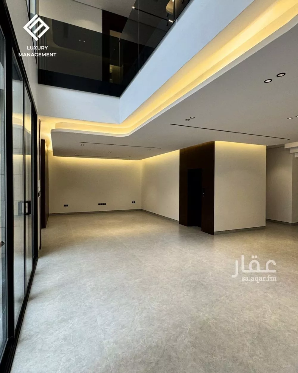5 bedroom villa in Al Narjis 11