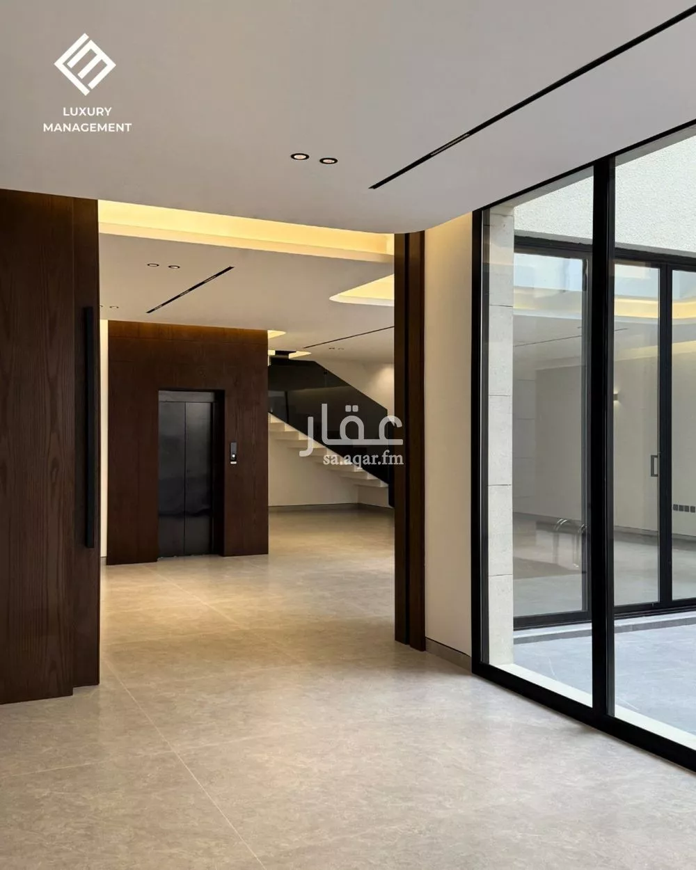 5 bedroom villa in Al Narjis 5