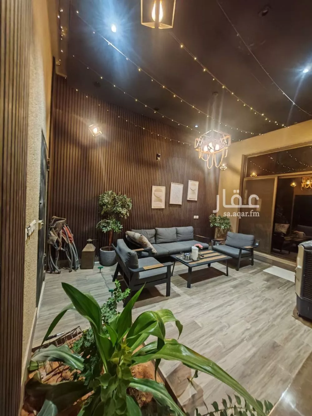 فيلا 5 غرف في النرجس 3