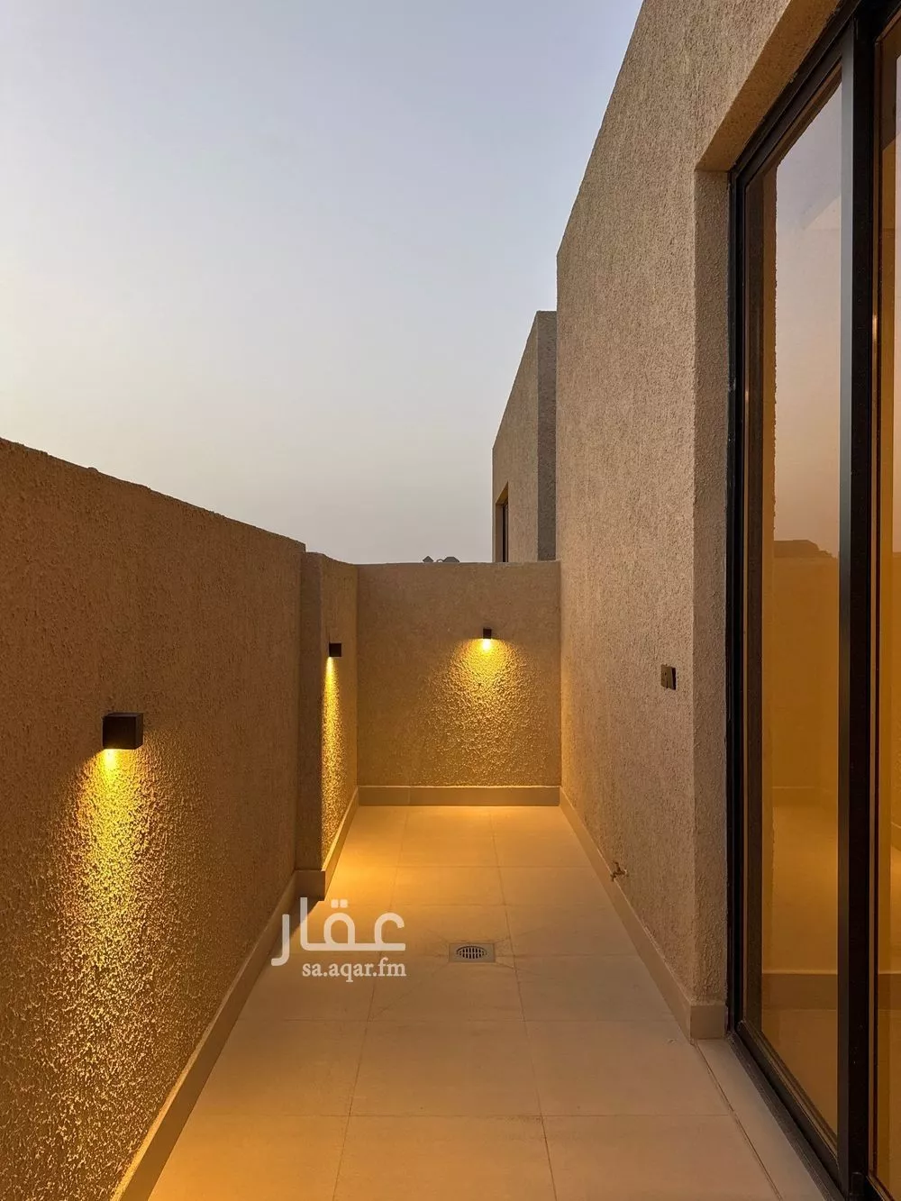 5 bedroom villa in Al Narjis 9