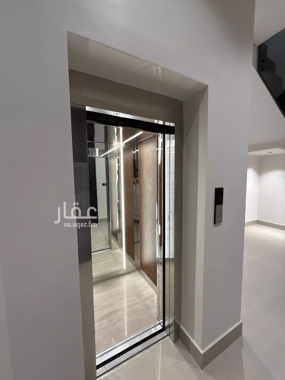 5 bedroom villa in Al Narjis 7