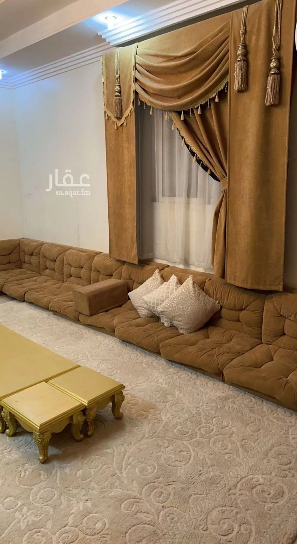 4 bedroom villa in Al Yarmouk 11