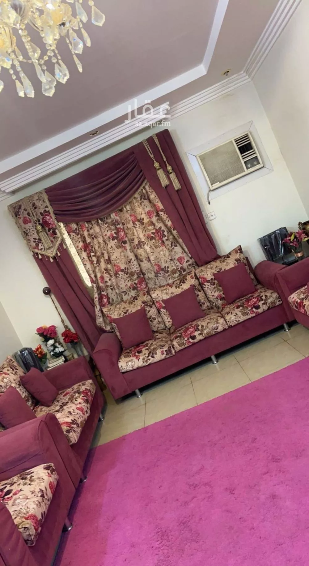 4 bedroom villa in Al Yarmouk 12