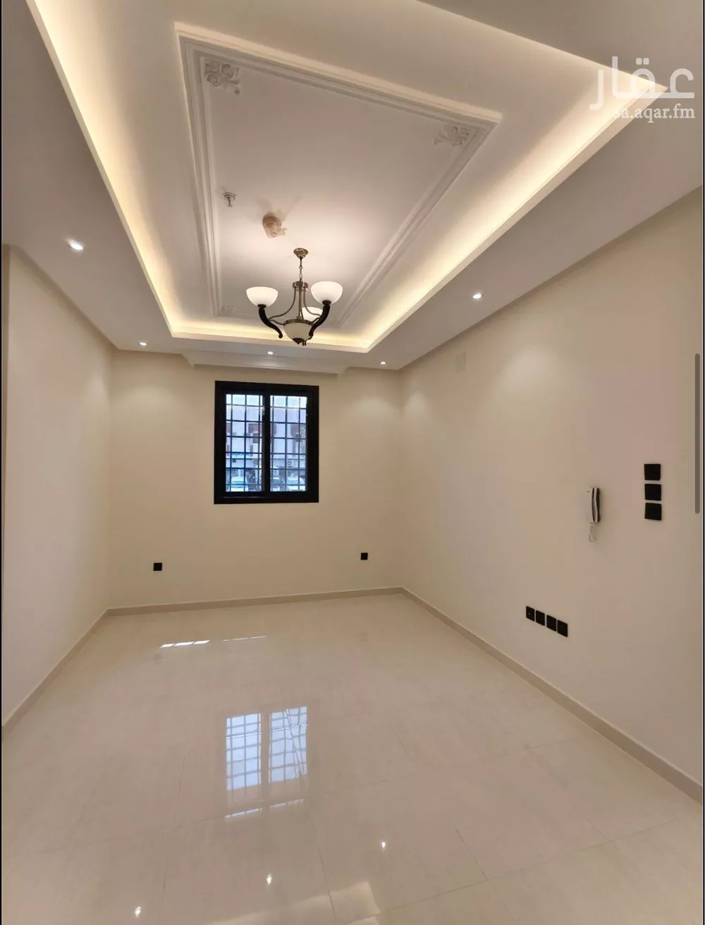 3 bedroom apartment in Al Rawdah 4