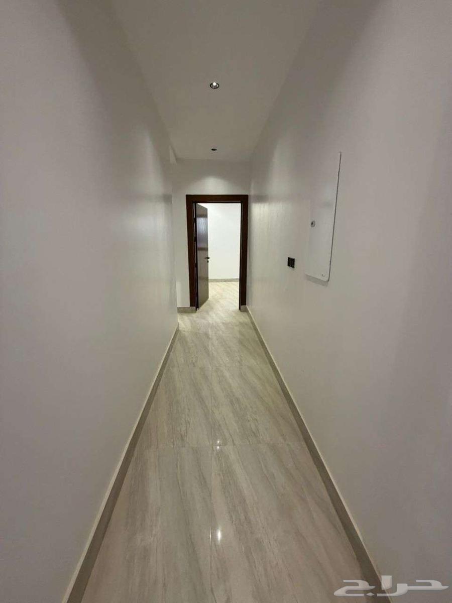 8 bedroom apartment in Al Janadriyah 14