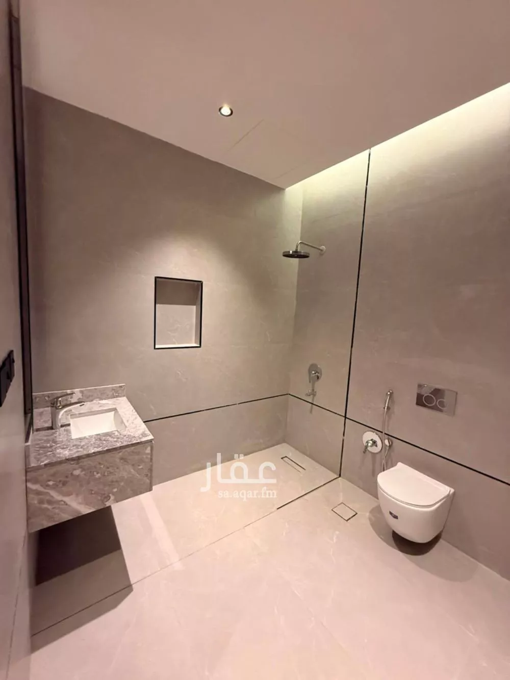 4 bedroom villa in Al Rimal, Riyadh 4