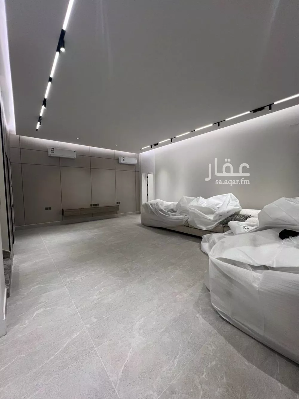 6 bedroom villa in Al Yarmouk 2