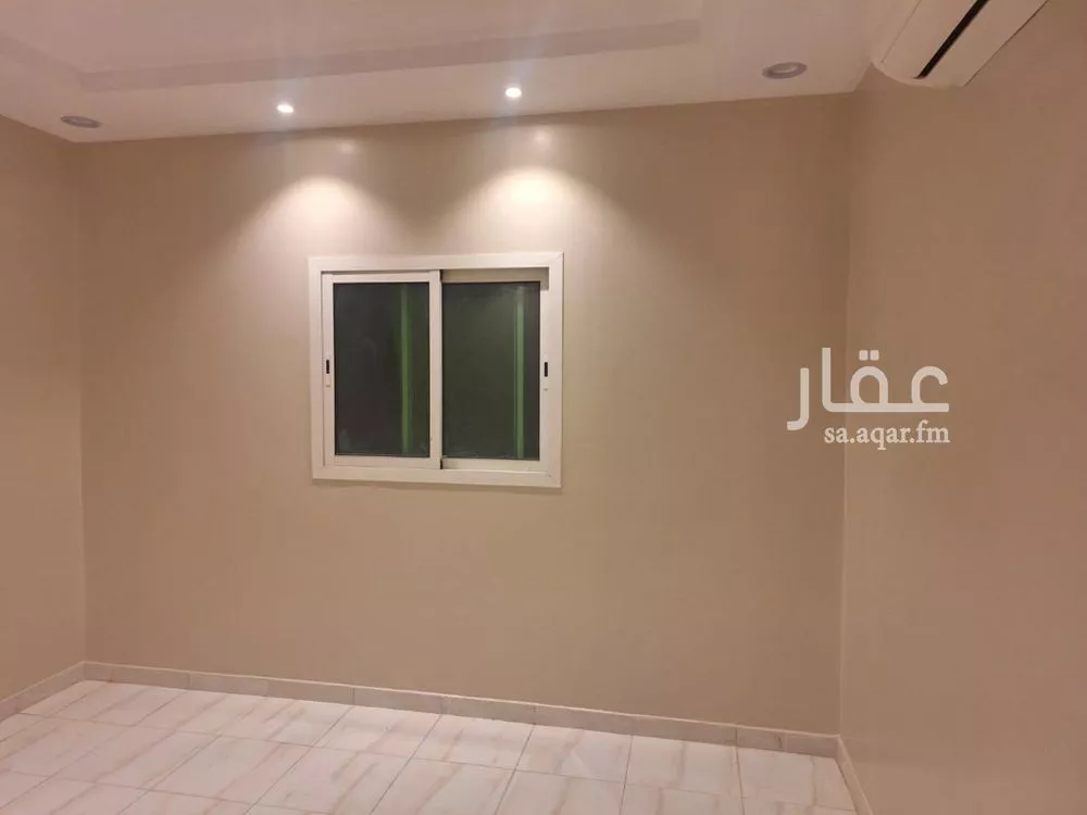 دور 3 غرف في العارض 7