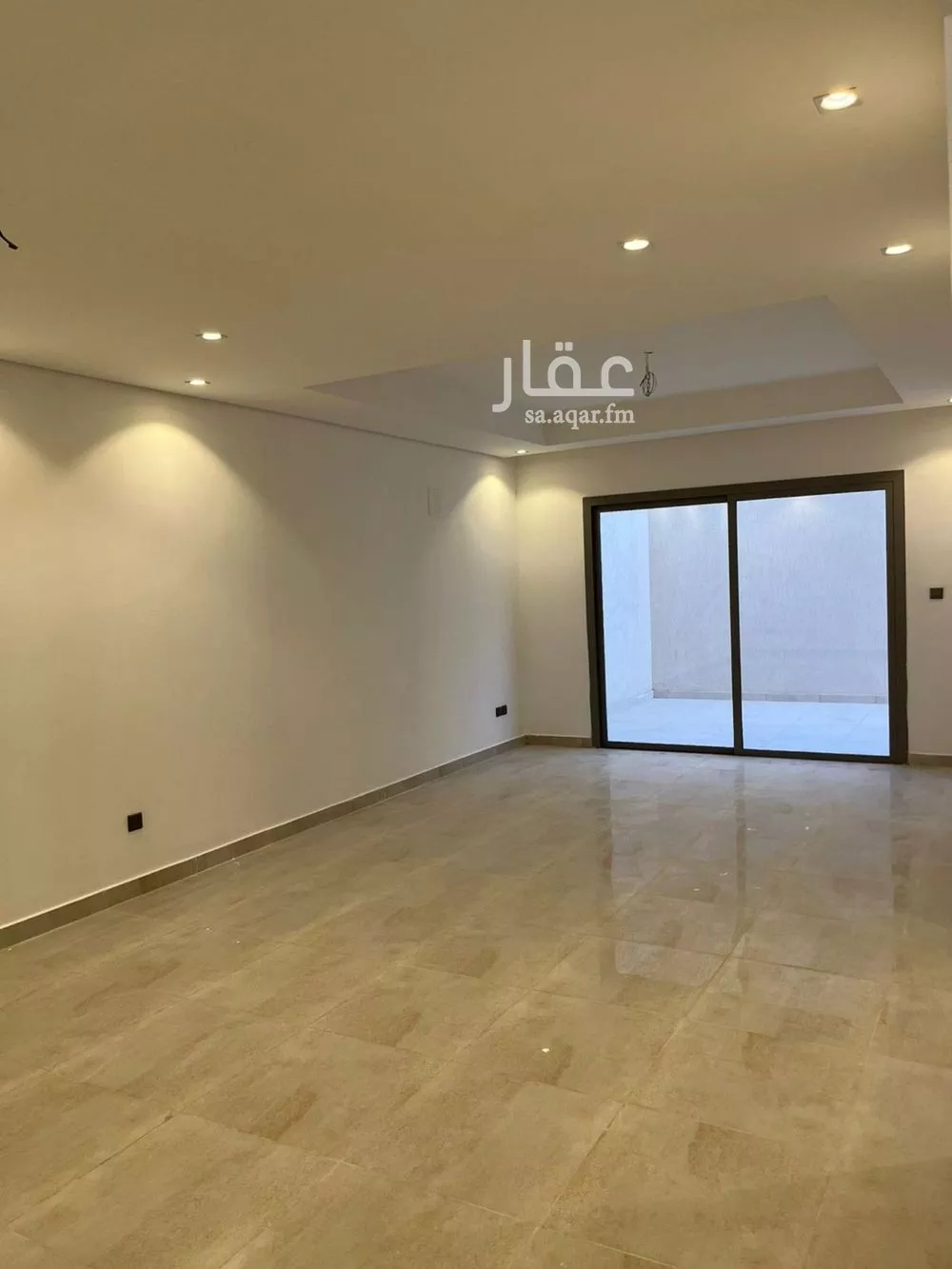 فيلا 4 غرف في النرجس 11