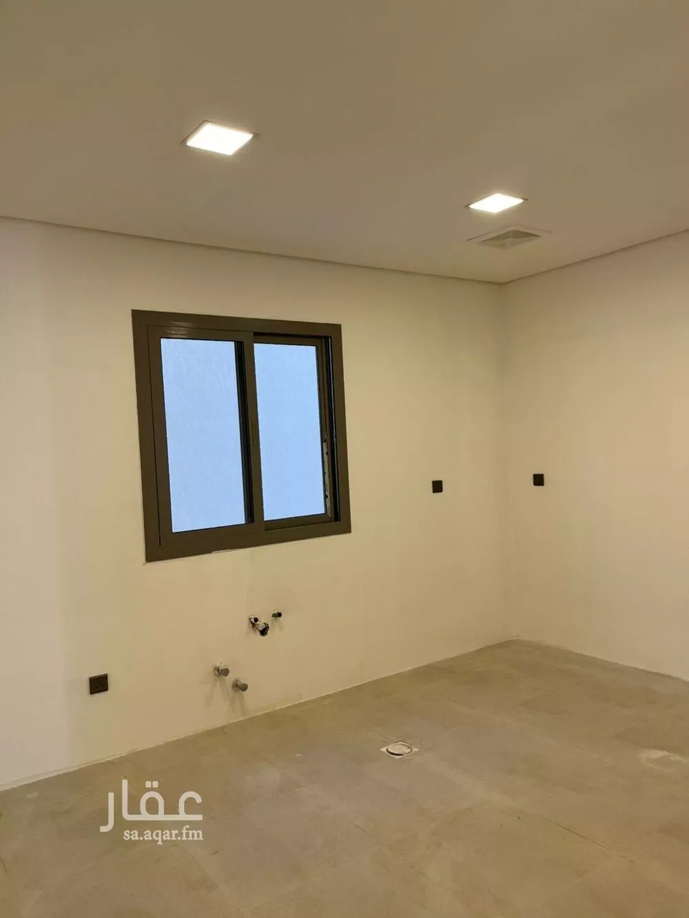 فيلا 4 غرف في النرجس 3