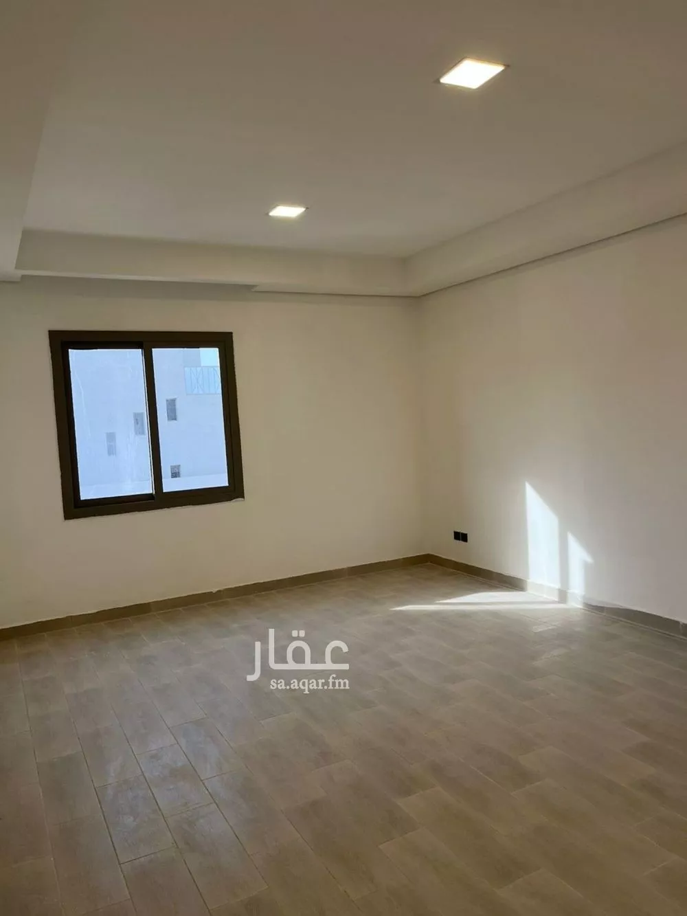 فيلا 4 غرف في النرجس 8