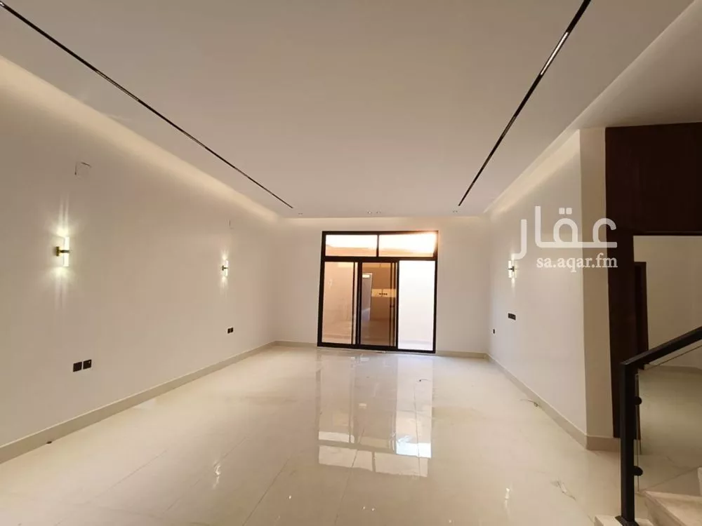 5 bedroom villa in Taibah 6