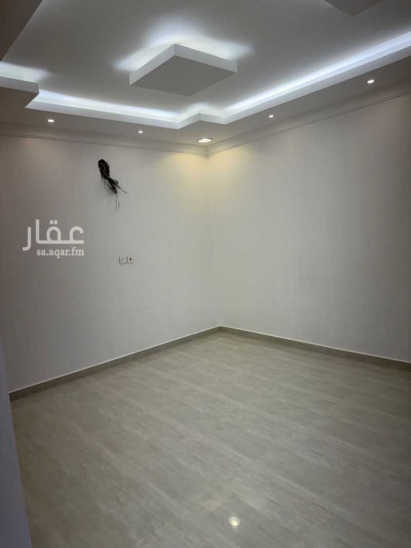 4 bedroom apartment in Dahiat King Fahd, Eastern Province 4