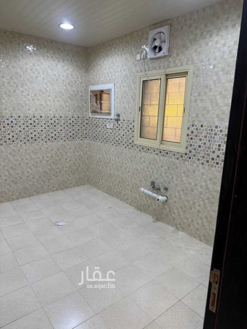 4 bedroom apartment in Dahiat King Fahd, Eastern Province 8