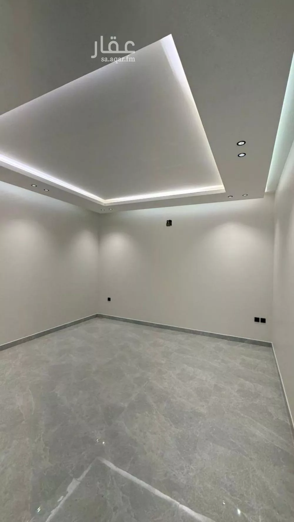 3 bedroom apartment in Al Yasmin 6