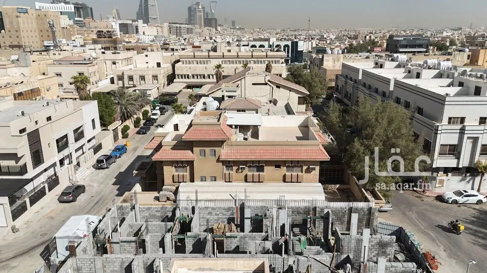 فيلا 5 غرف في العليا 2