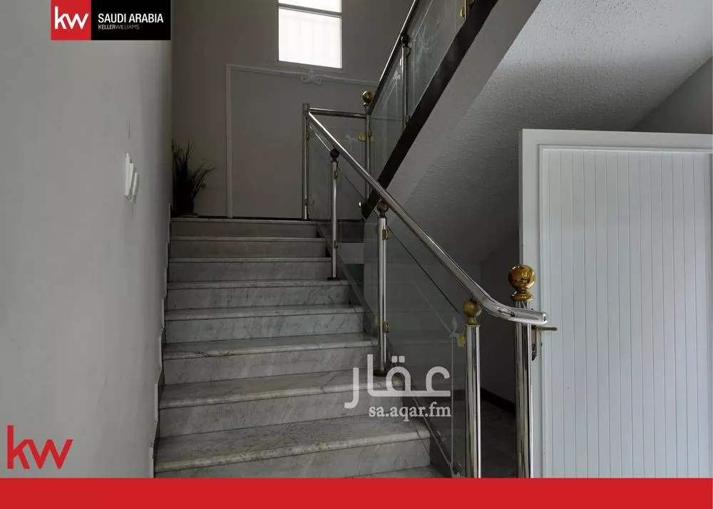 4 bedroom villa in Al Nakheel 15