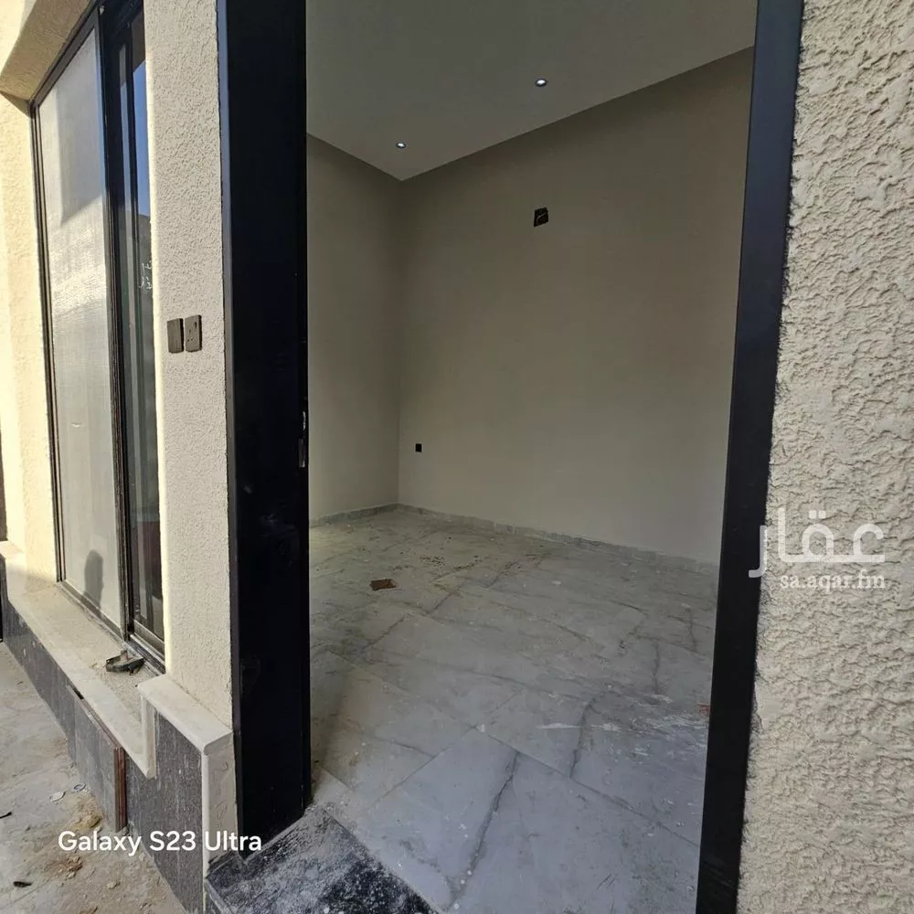 3 bedroom apartment in Al Qairawan 9