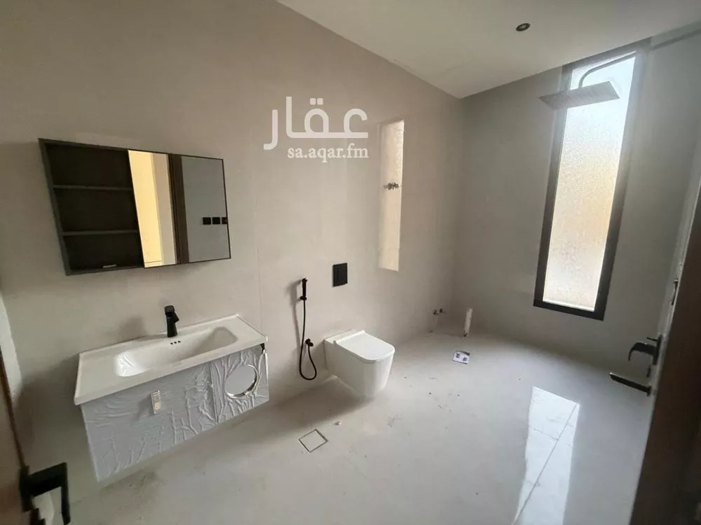 فيلا 6 غرف في ظهرة لبن 17