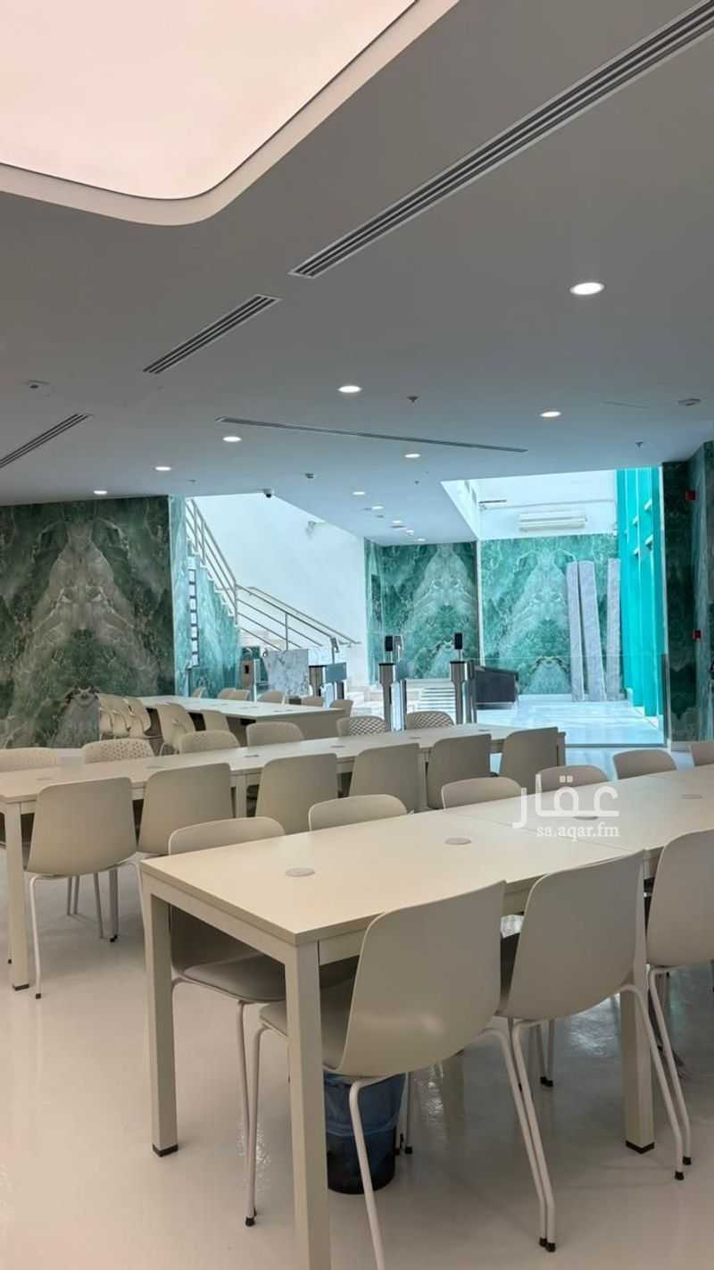 18 bedroom office in Al Aridh, Riyadh 18