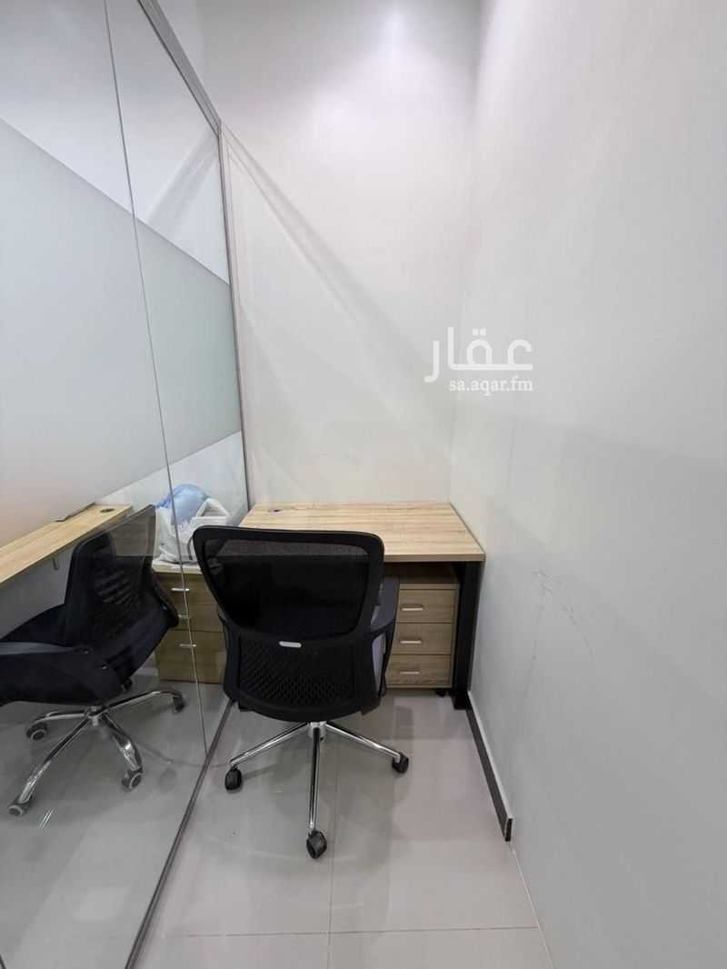 18 bedroom office in Al Aridh, Riyadh 10