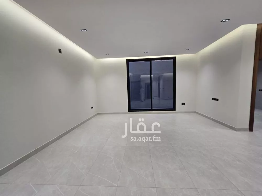 5 bedroom villa in Qurtubah 8