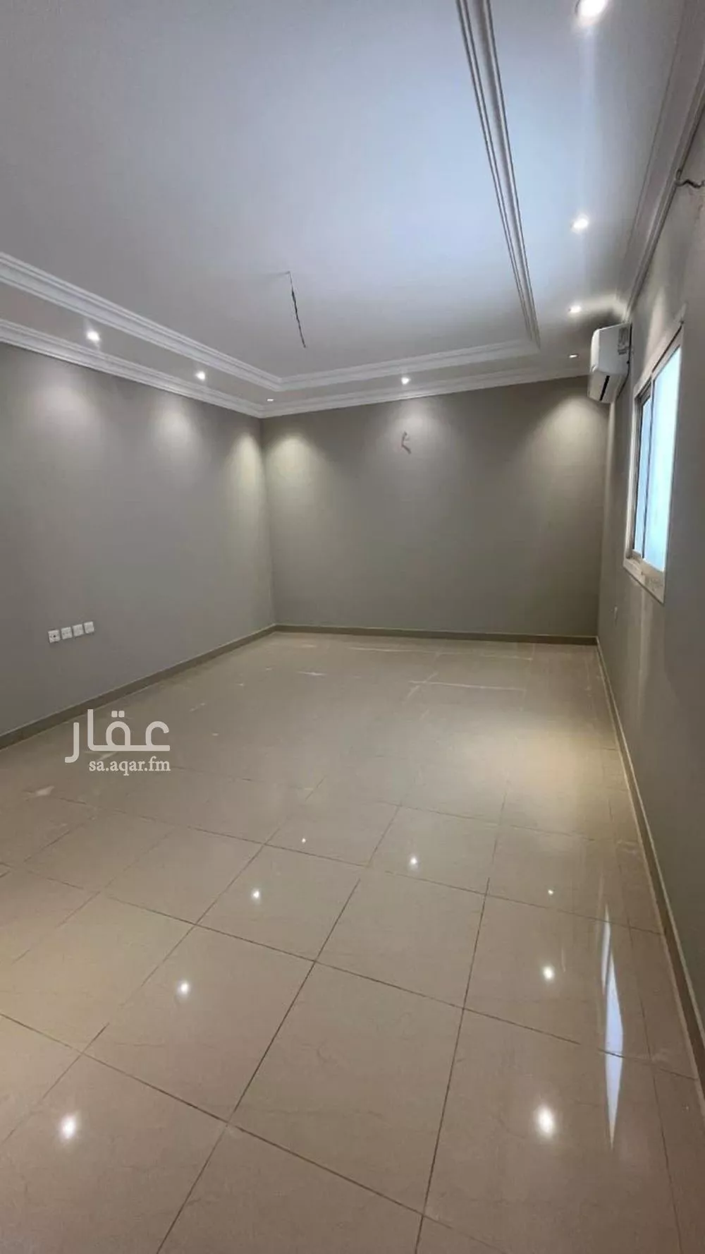 دور 4 غرف في العارض 9