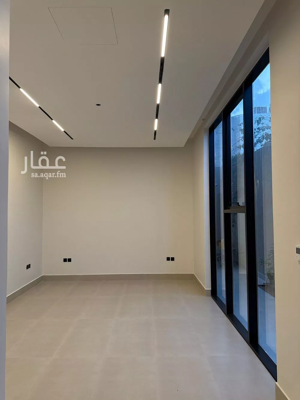 فيلا 5 غرف في النرجس 6