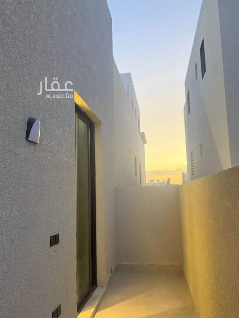 4 bedroom apartment in Al Qairawan 19