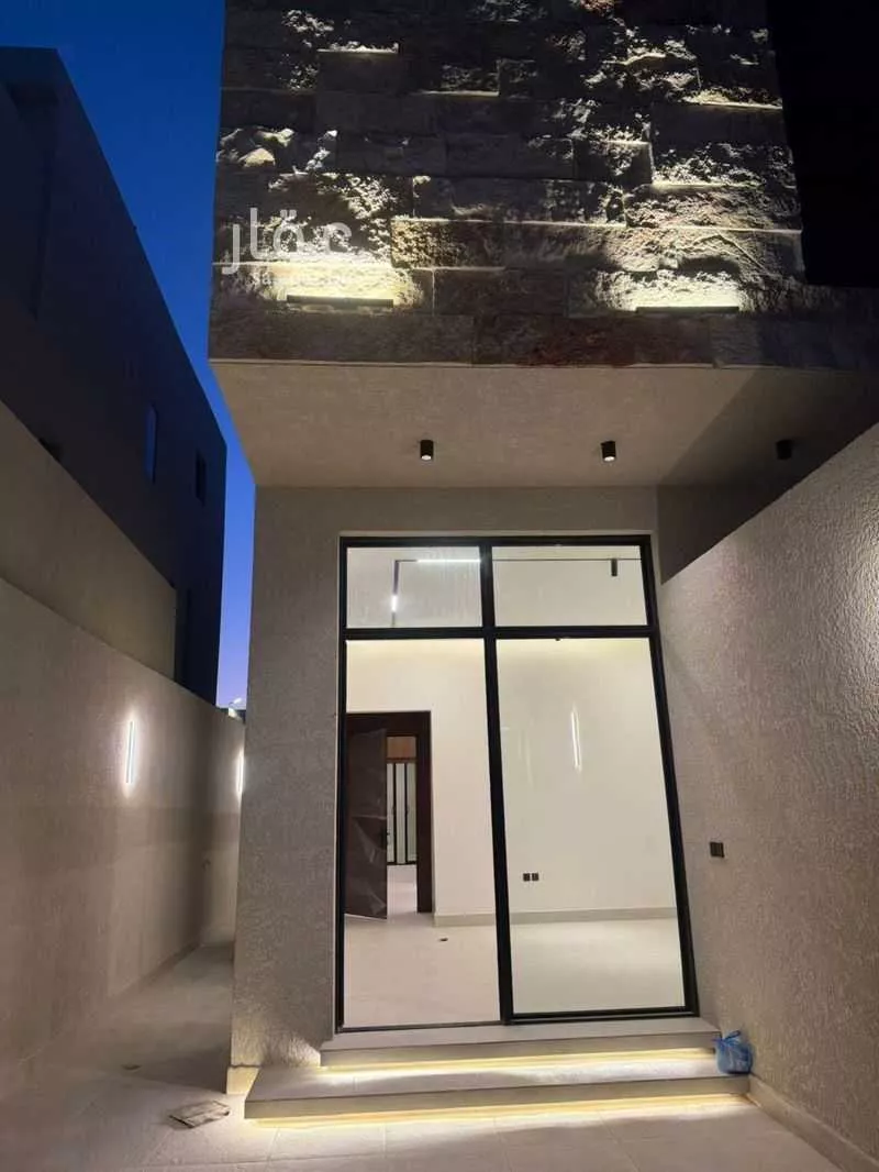 4 bedroom apartment in Al Qairawan 7