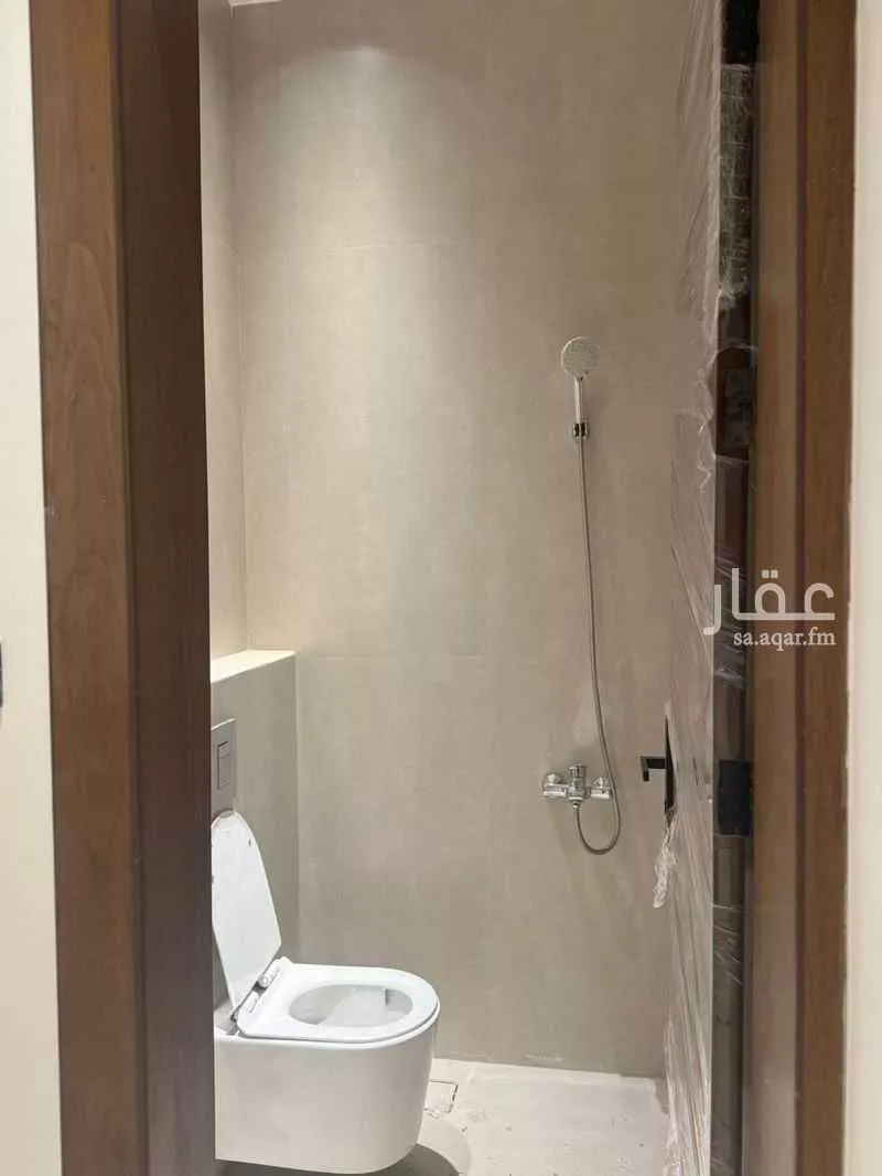 4 bedroom apartment in Al Qairawan 11