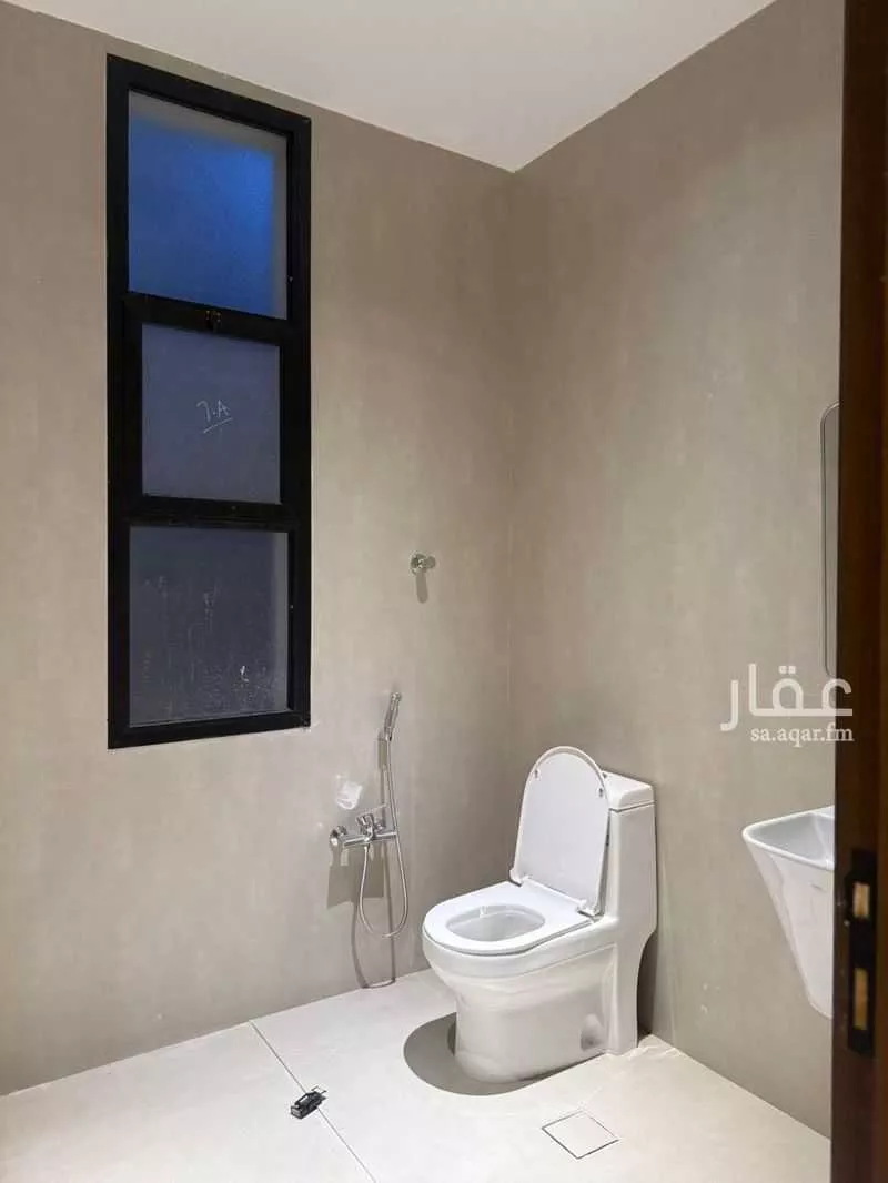 4 bedroom apartment in Al Qairawan 8