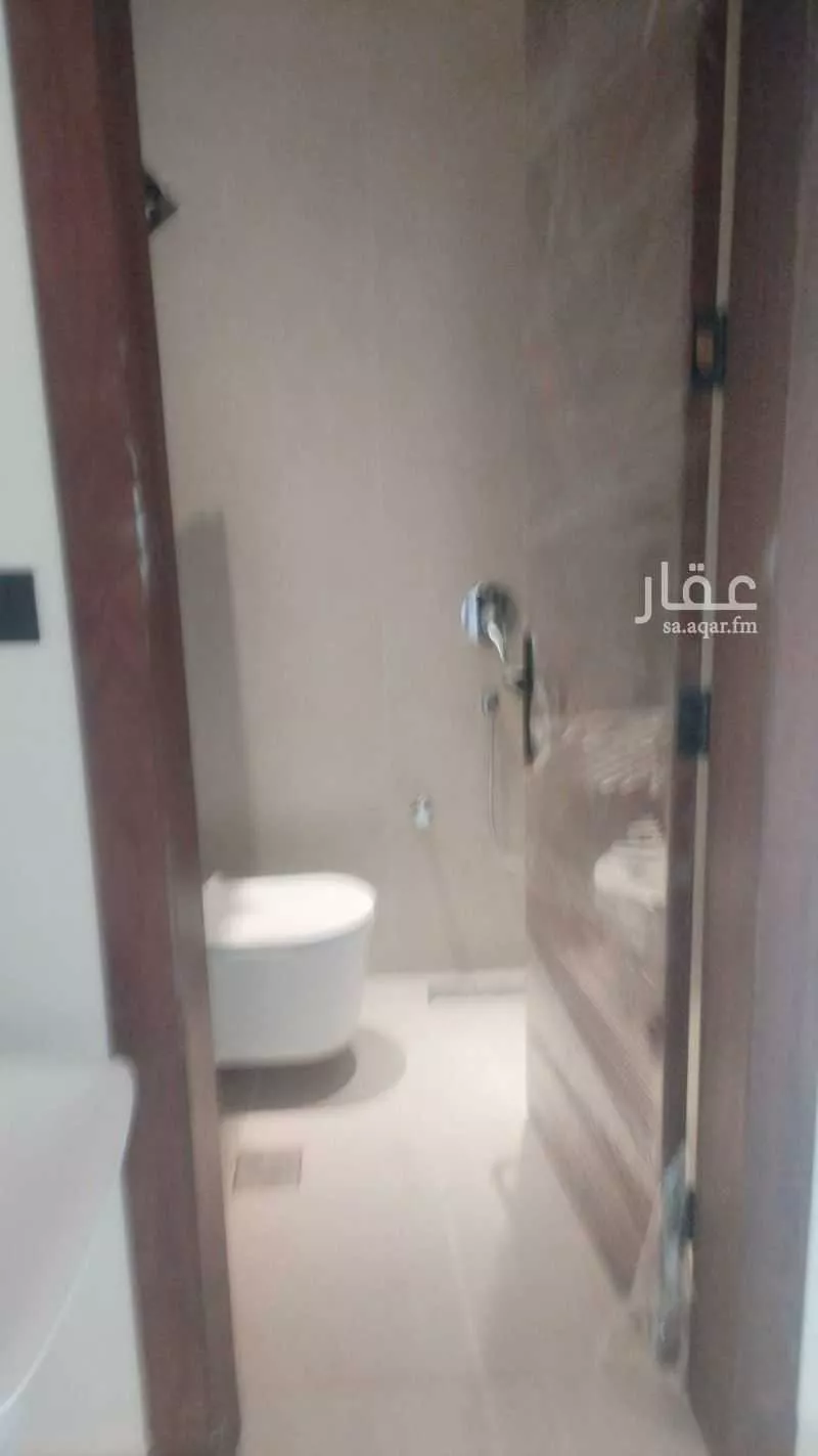 4 bedroom apartment in Al Qairawan 20