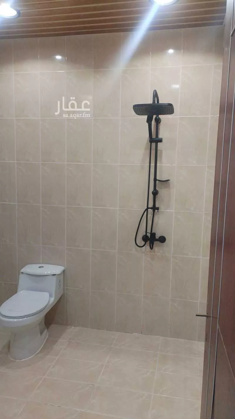 5 bedroom villa in Al Qairawan 14