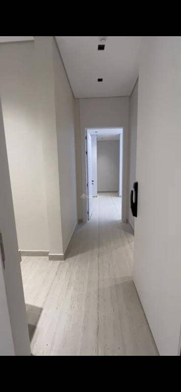 3 bedroom apartment in Okaz, Riyadh 15