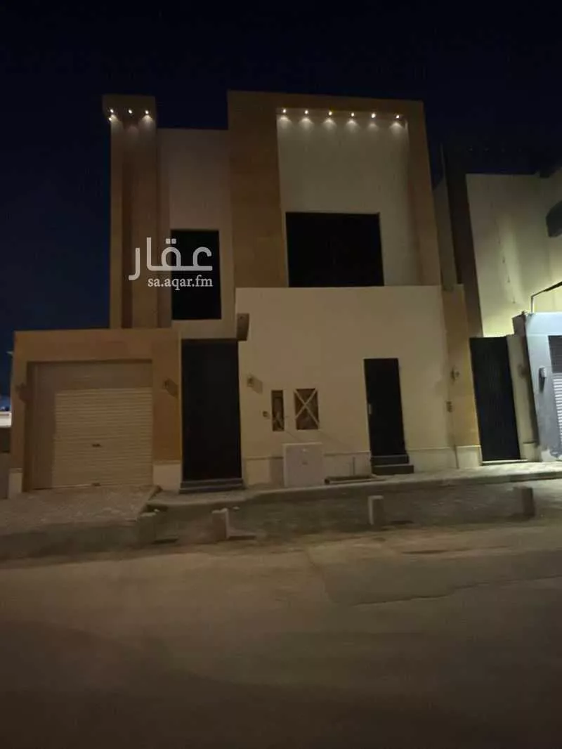 فيلا 8 غرف في القادسية 6