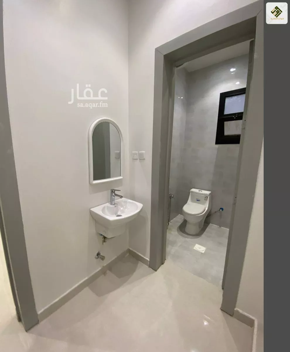 8 bedroom villa in Ash Sharq 11