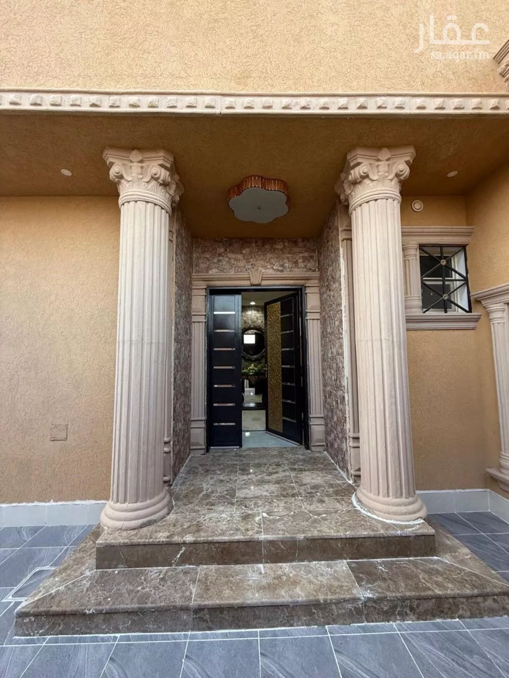 5 bedroom villa in Al Mahdiyyah 2