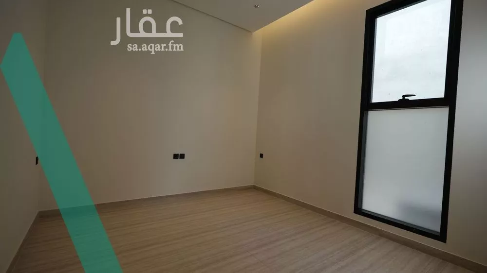 4 bedroom villa in Al Yasmin 19