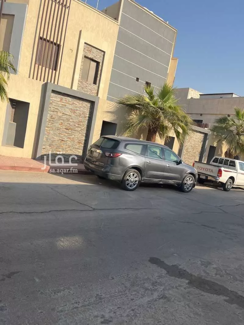 فيلا 10 غرف في الروضة 5